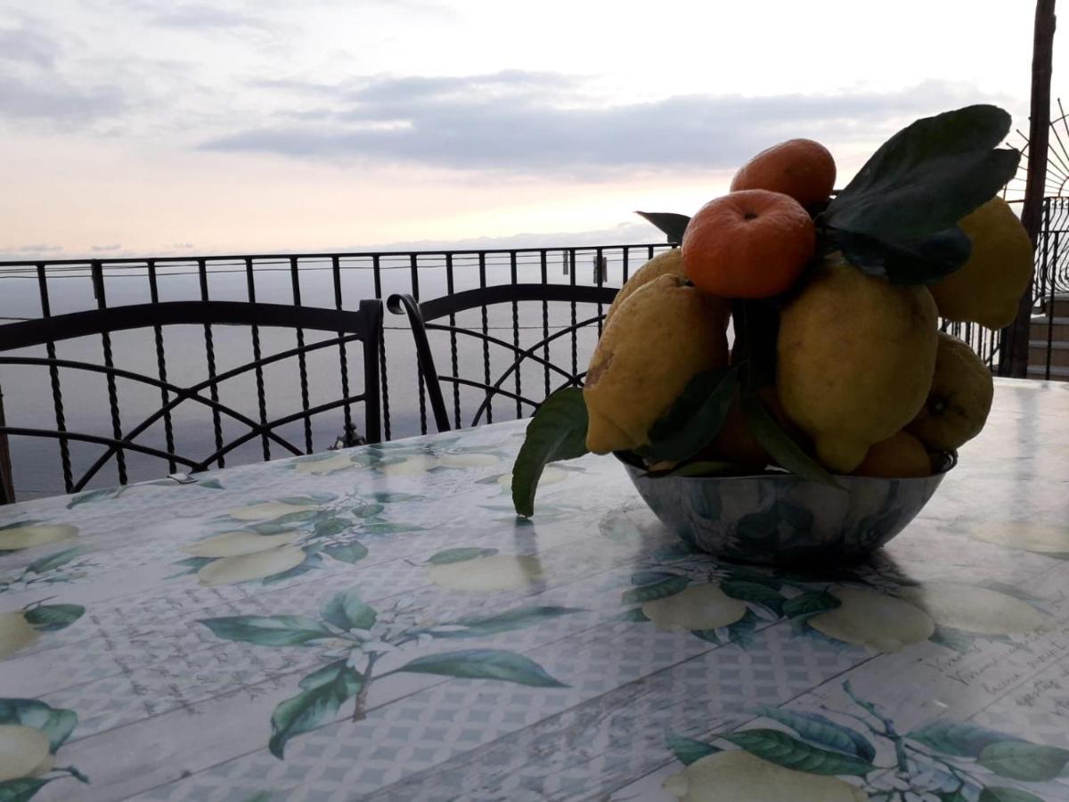 Rifugio Stellato Bed & Breakfast Конка деи Марини Екстериор снимка
